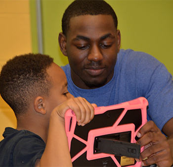 OneAmerica Summer Interns Participate in Community Service Day